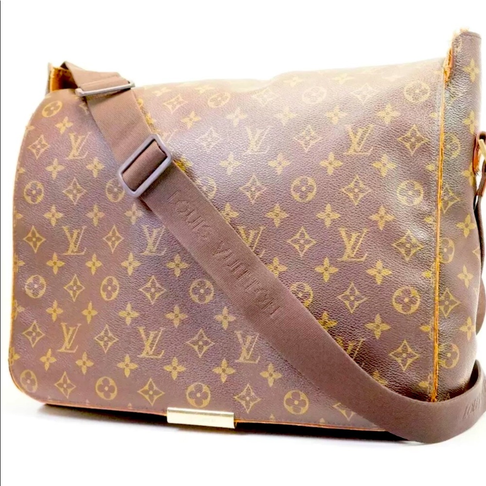 Louis Vuitton Authentic Abbesses Messenger bag